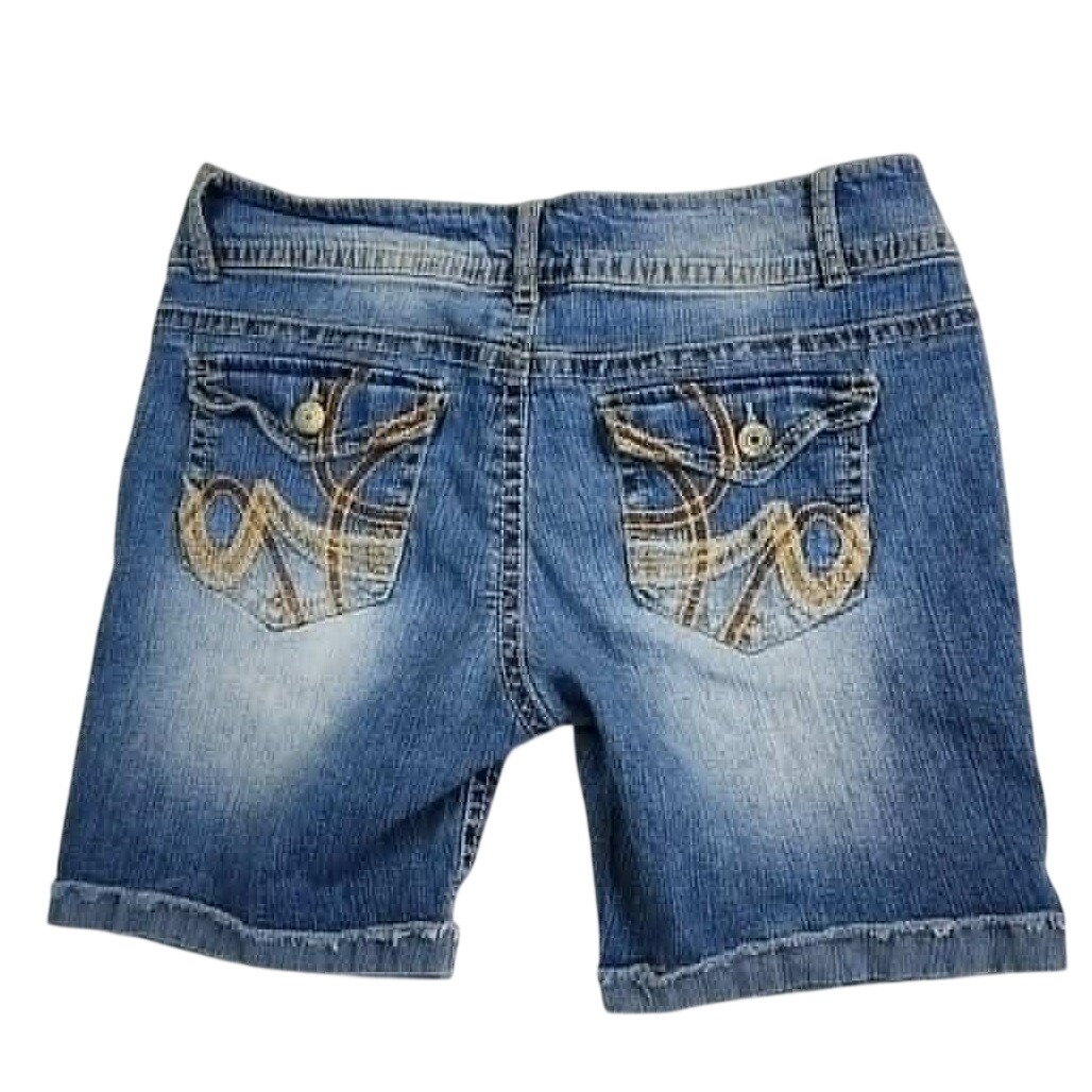 Rue21 Denim Shorts Blue Medium Wash Y2k Embroidered Flap Pocket Frayed Hem 9/10